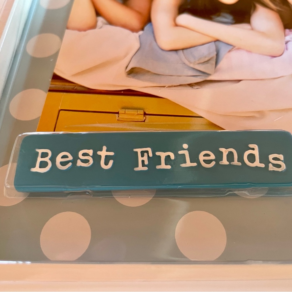 Hallmark Frame - Picture 3 of 7